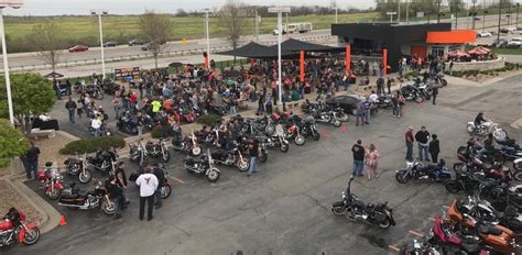Worth harley davidson - Worth Harley-Davidson®. 9400 N.W. Prairie View Road. Kansas City, MO 64153. Chapter Director is Jeffrey Harned. Email is hog@worthharley-davidson.com or call (816) 420-9000 to find out more information. Sunday.
